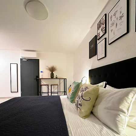 Chic For A Relaxing In Appartement Komarna