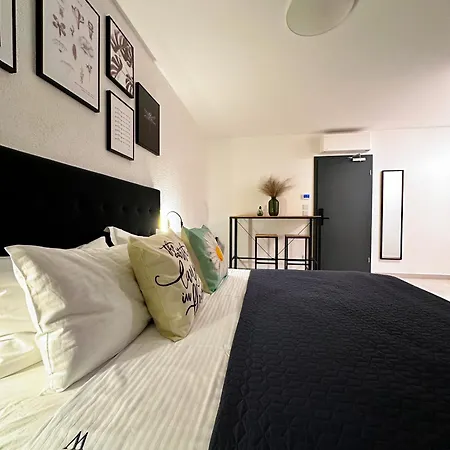 아파트 Chic For A Relaxing In - 3 *